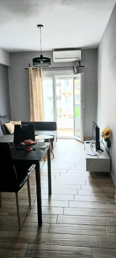 Cute Central Apartments テッサロニキ エクステリア 写真